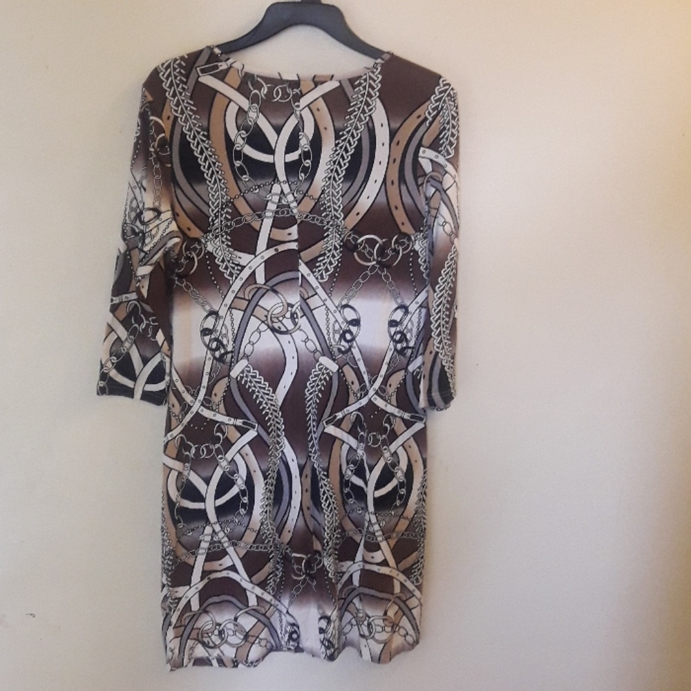 Dress - Picture 3 of 8